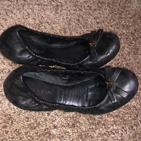 Authentic Louis Vuitton Black Elba Ballerina Flat - Picture 5 of 16